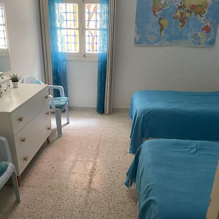 Maison A El Omrane . Tunisi Esterno foto