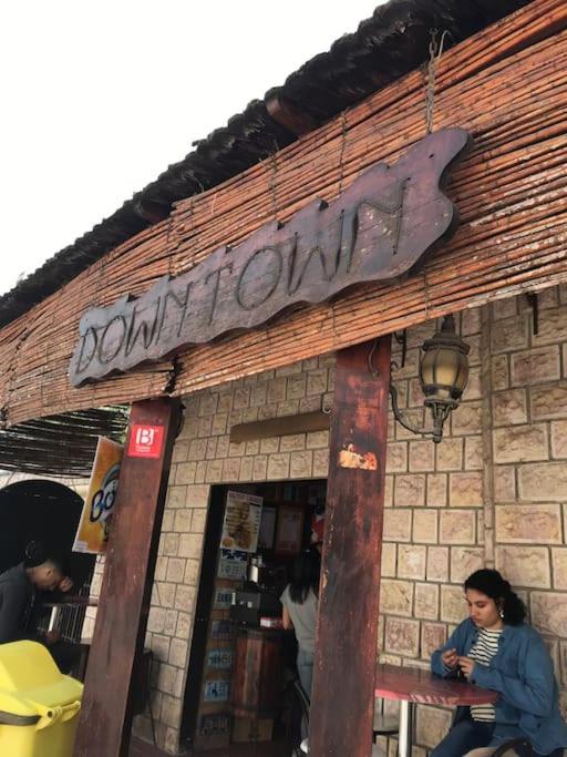 Maison A El Omrane . Tunisi Esterno foto